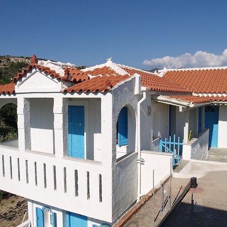 Pelagia Apartment Marathókampos Екстериор снимка